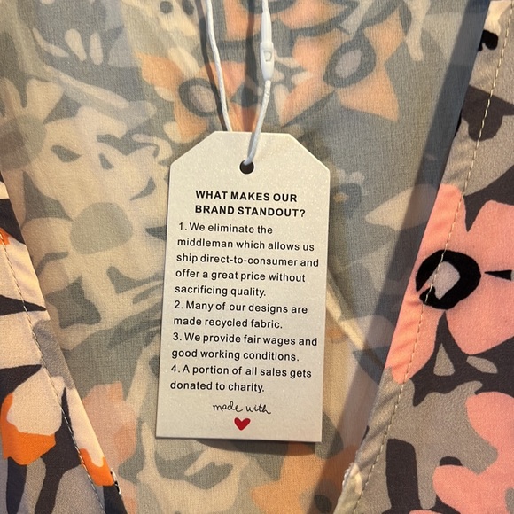 Meet your Posher, Jennifer - Picture 3 of 3